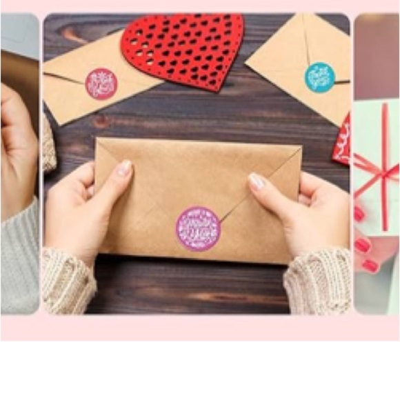 Thank You Sticker Labels 500 labels on roll. 1.5”x1.5” NWT Perfect for gifting - Picture 2 of 3